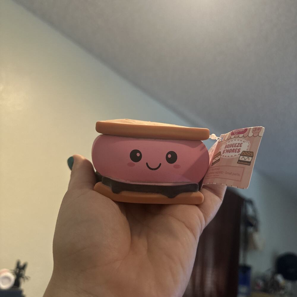 Viral Keycraft Squeeze S'Mores Squishy Slow Rising Viral Stress Toy NEW Pink